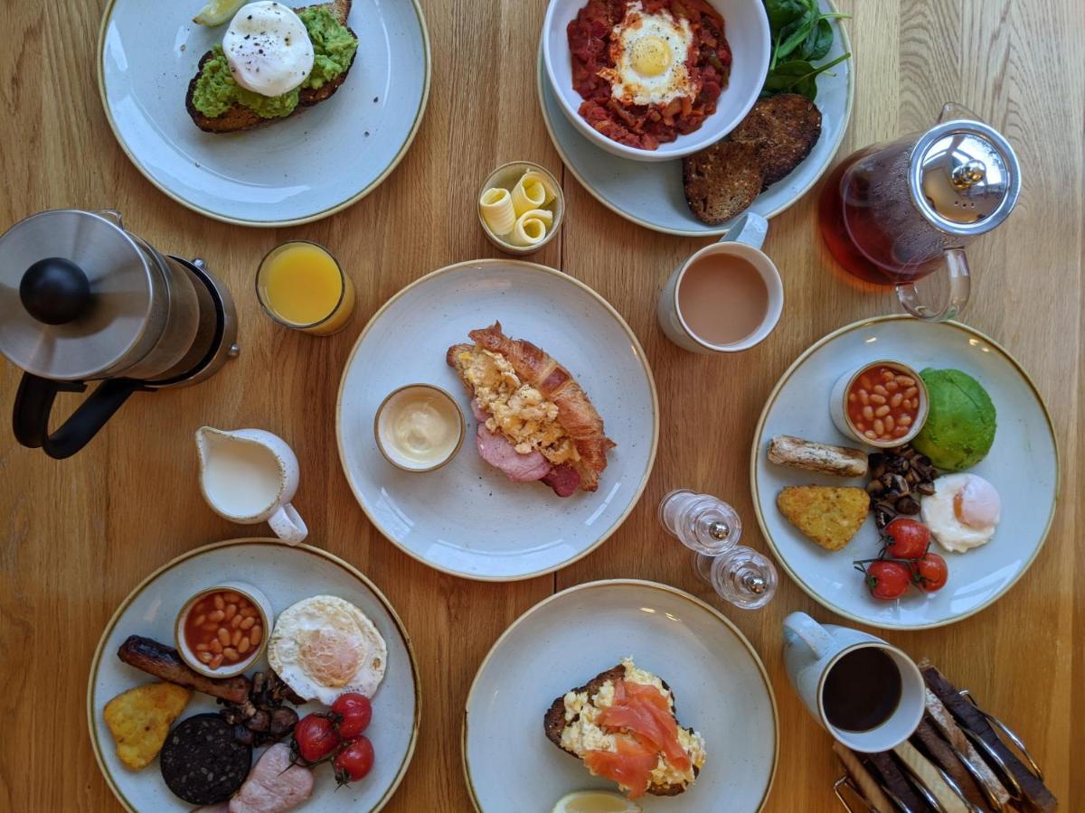 Clarence House Bed & Breakfast Keswick  Bagian luar foto