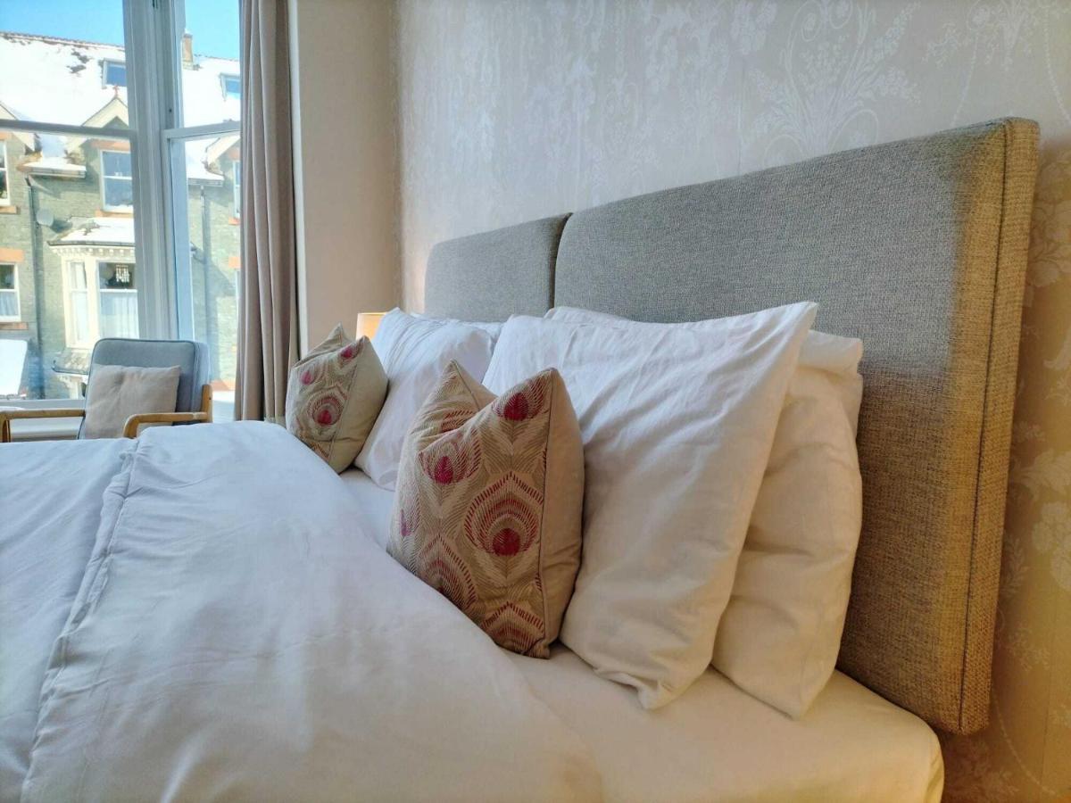 Clarence House Bed & Breakfast Keswick  Bagian luar foto